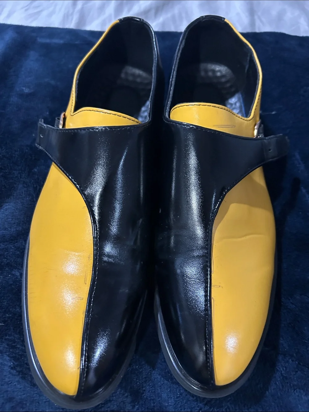Men's Black & Yellow Slip-On Dress Shoes
